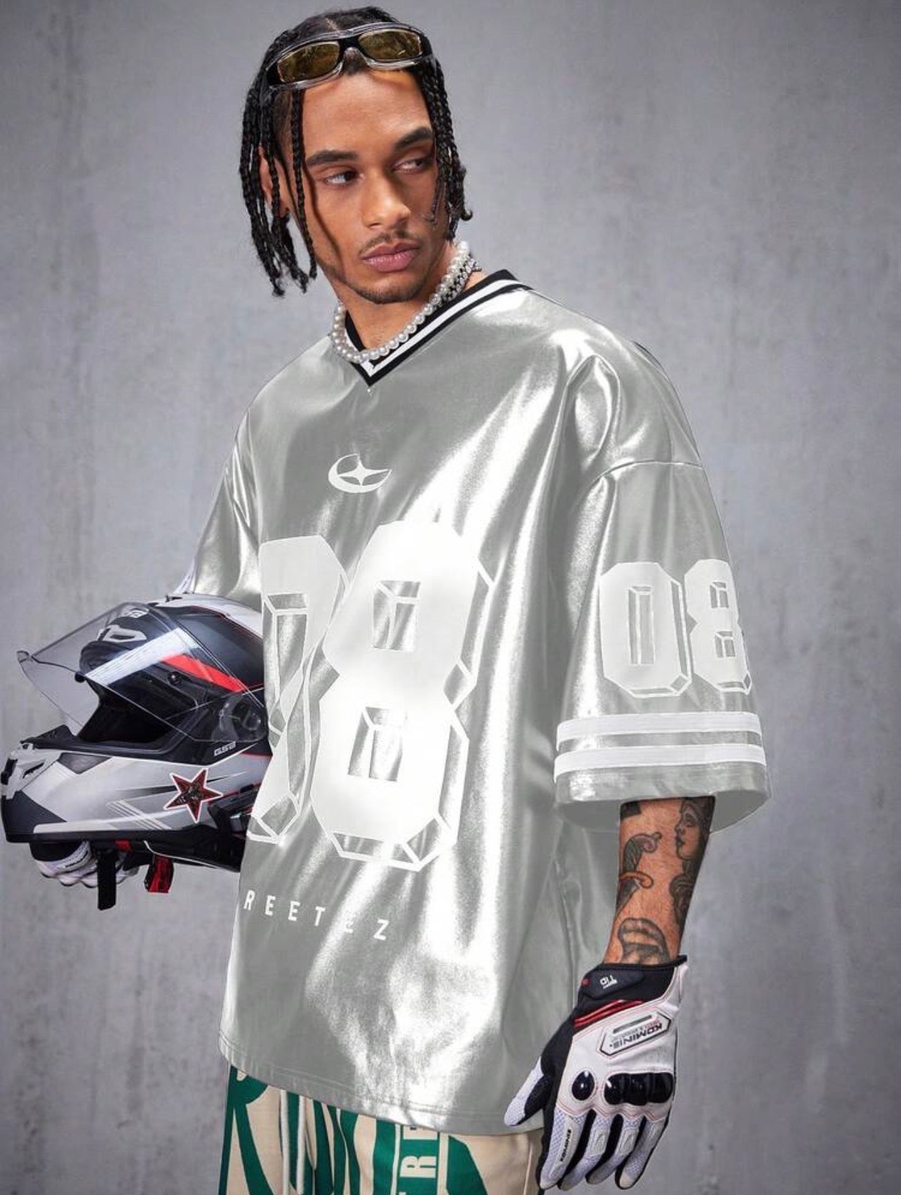 Men’s Loose Fit V-Neck Numeric Print Basketball Jersey Style Short Sleeve T-Shirt – Streetwear Top