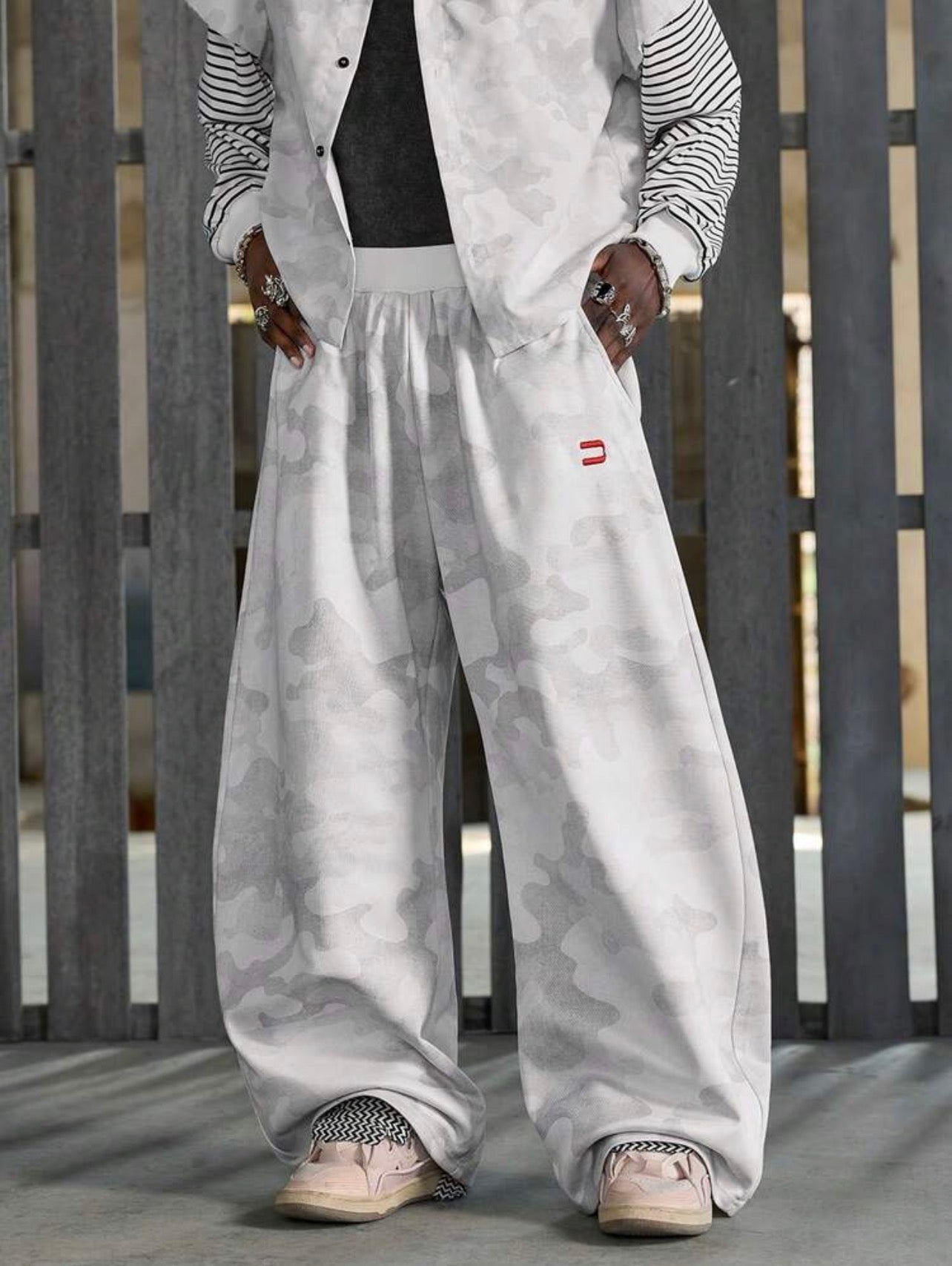 Men’s Striped Loose Fit Trousers – Sporty Streetwear Pants