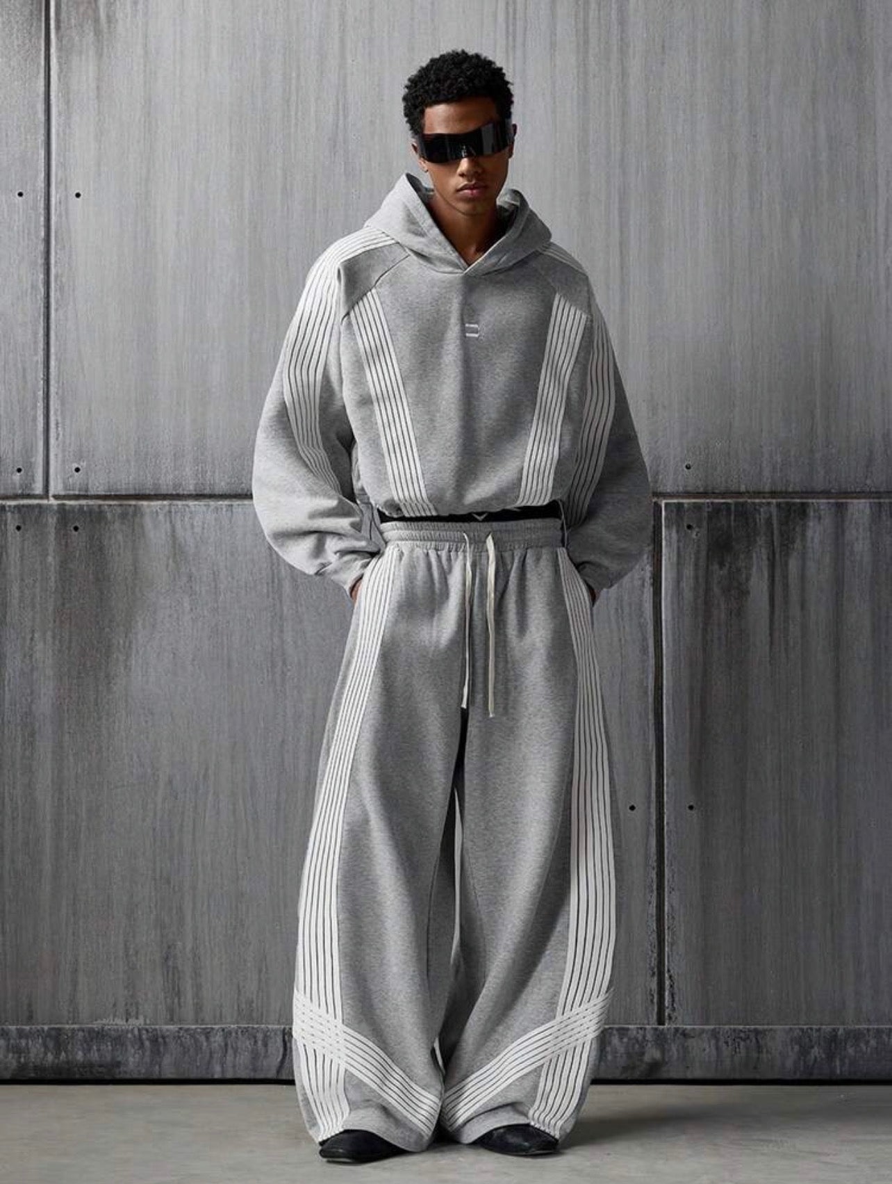 Men’s Striped Loose Fit Trousers – Sporty Streetwear Pants