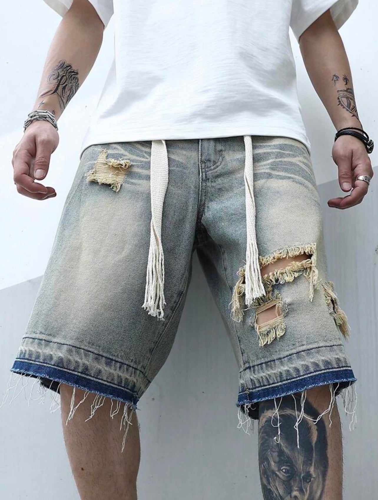 Men’s Ripped Frayed Raw Hem Oversized Denim Shorts – Baggy Distressed Streetwear Jorts