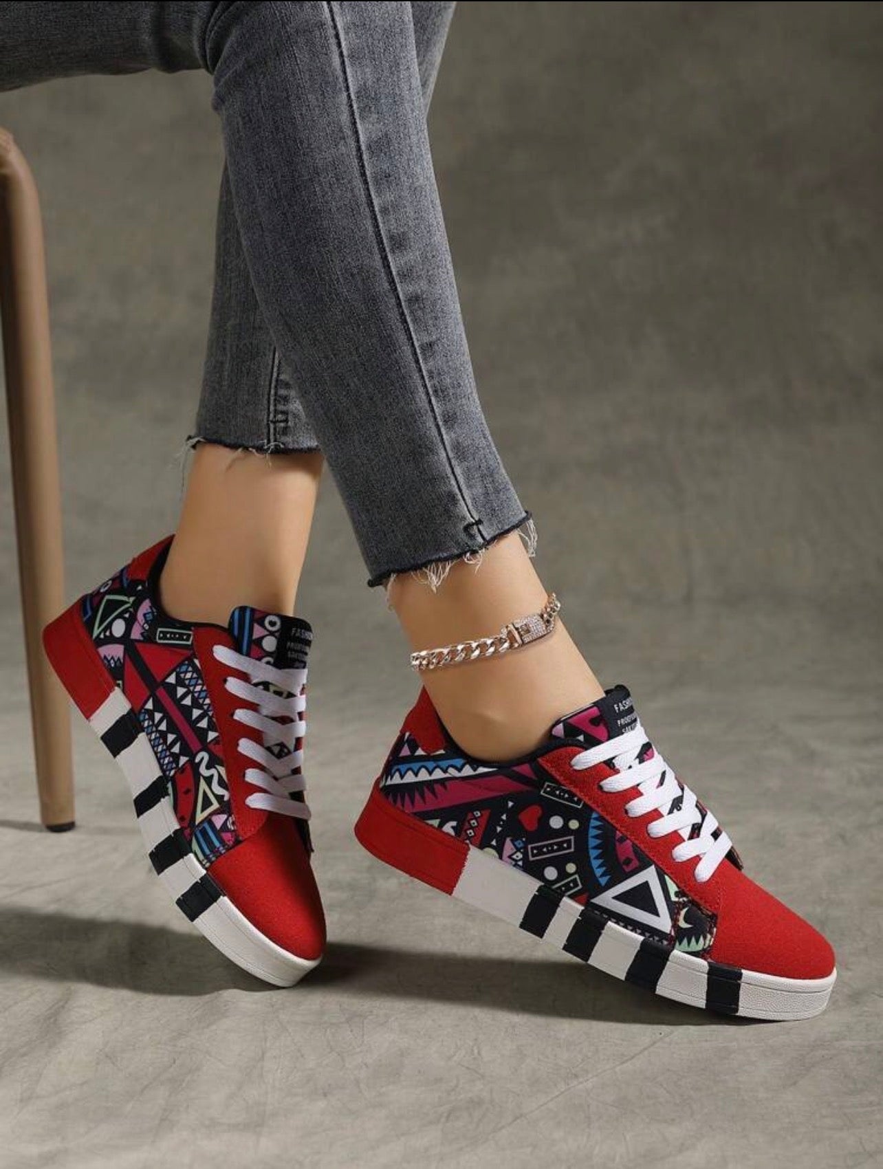 Women’s Casual Geometric Print Color Block Skate Shoes – Outdoor Comfort Sneakers