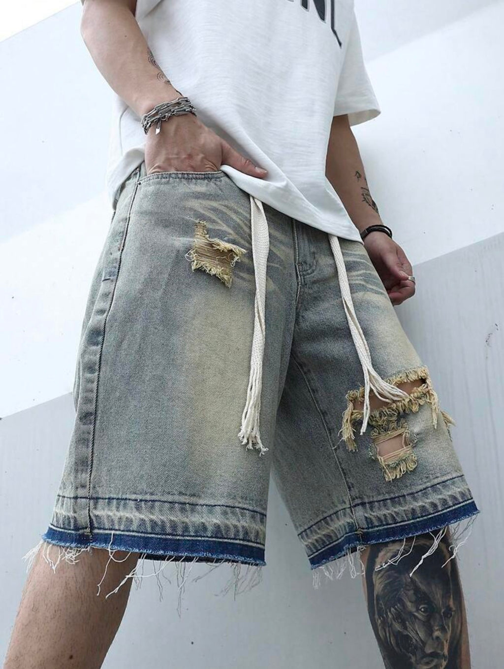 Men’s Ripped Frayed Raw Hem Oversized Denim Shorts – Baggy Distressed Streetwear Jorts