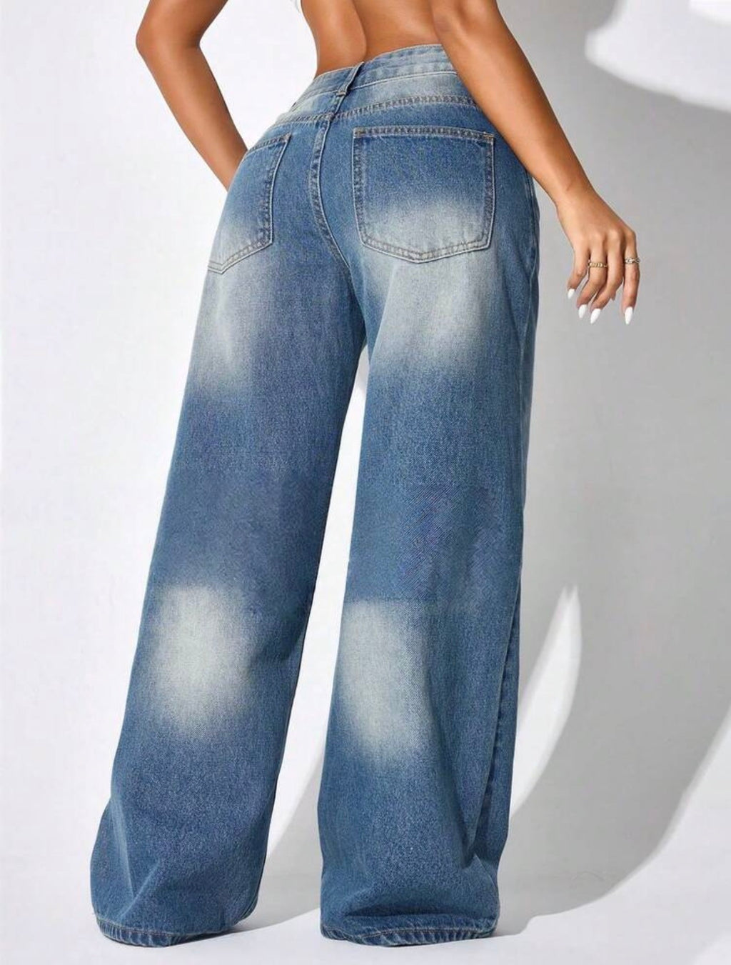 Women’s Low-Waist Wide-Leg Denim Jeans with Slant Pockets – Casual Everyday Wear