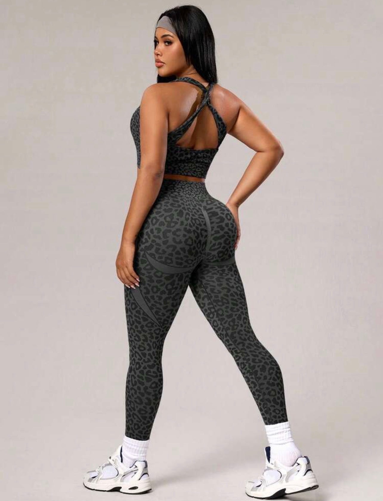 Women’s Plus Size Leopard Jacquard Camisole & Leggings Two-Piece Sports Set