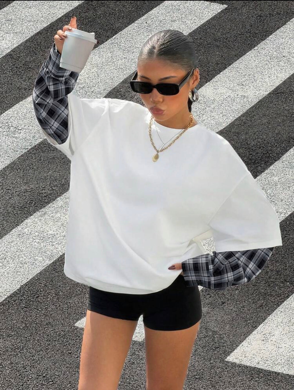 Women’s Contrast Color Knit T-Shirt – Casual Short Sleeve Top