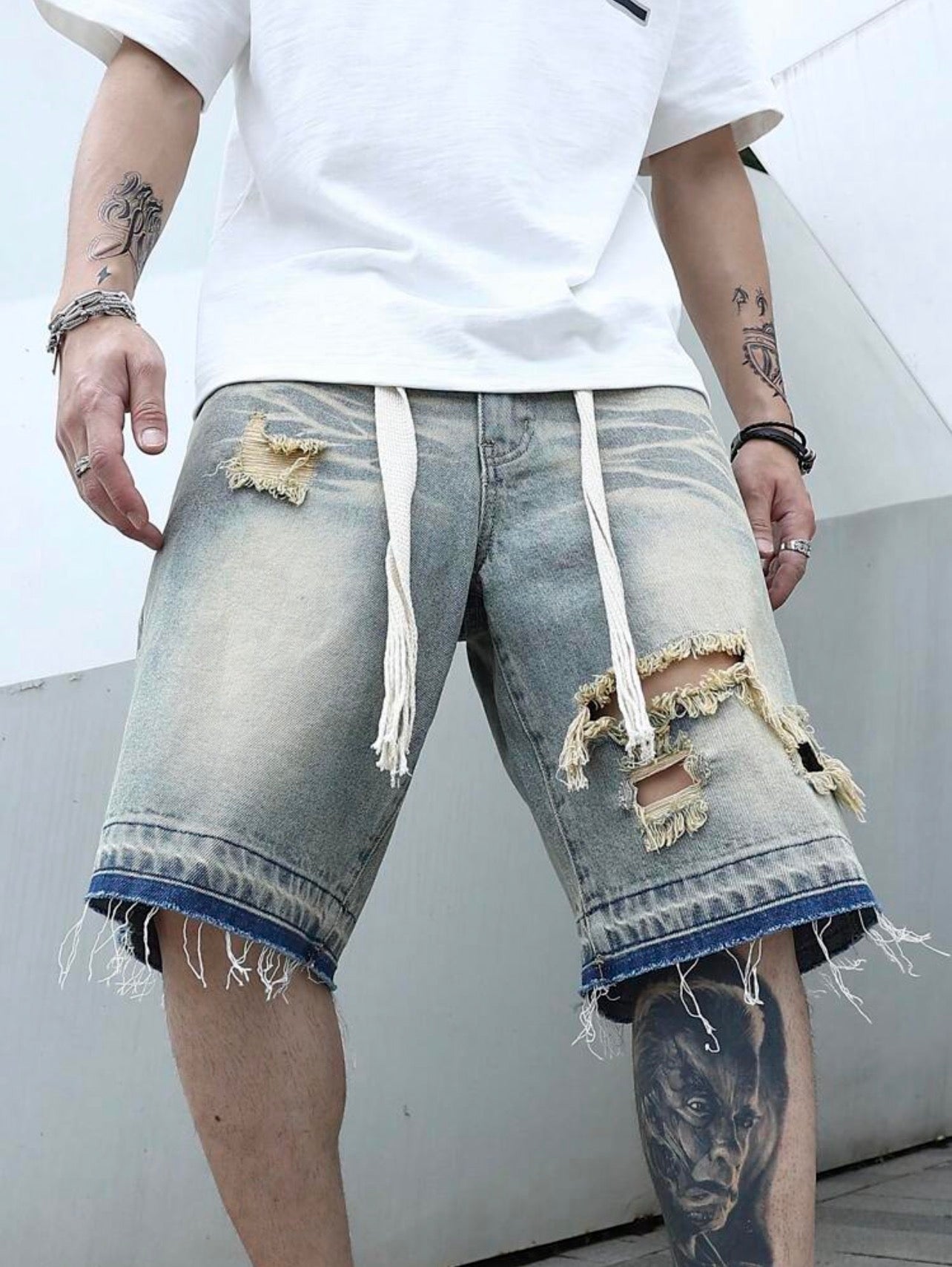 Men’s Ripped Frayed Raw Hem Oversized Denim Shorts – Baggy Distressed Streetwear Jorts