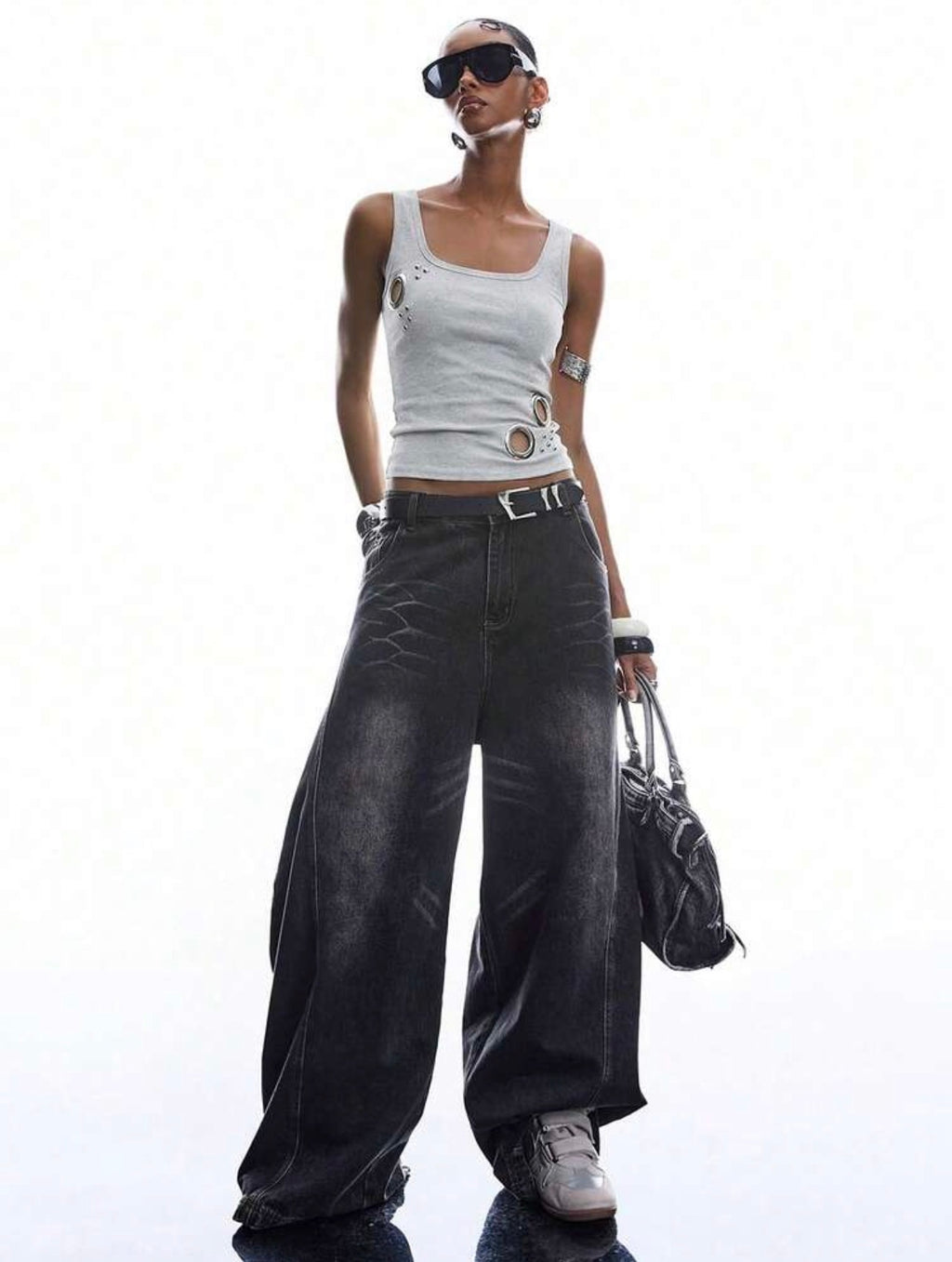 Minimalist Metal-Detail Camisole Tank Top for Women – Casual Summer Sleeveless Top