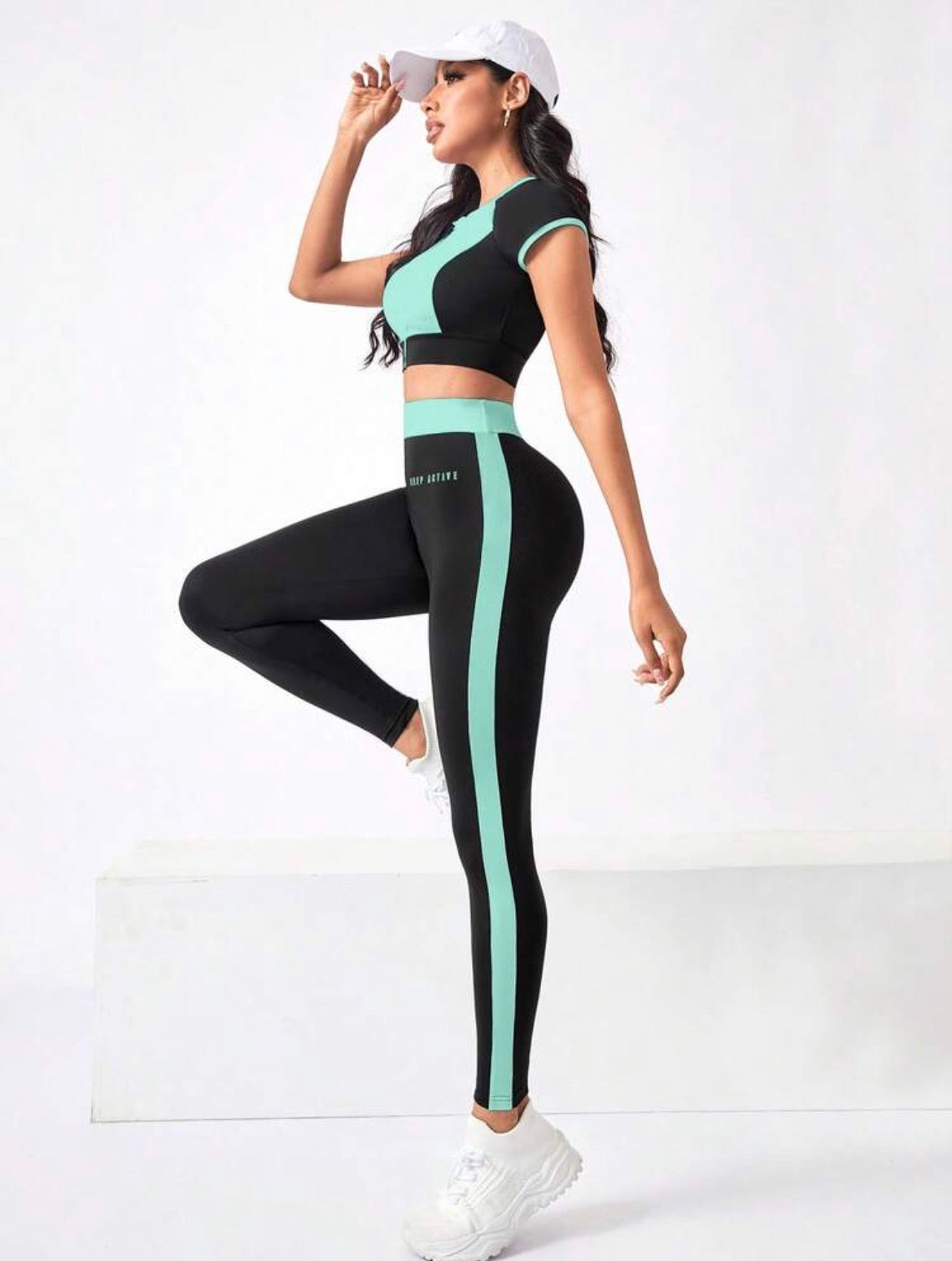 Dewbera Women’s Active Chic 2-Piece Sportswear Set – Casual Comfort & Everyday Style