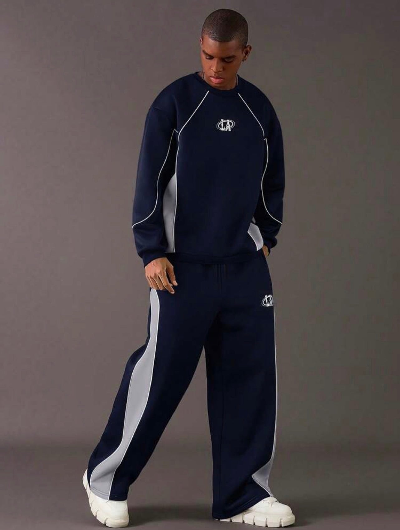 Men’s Contrast Color Long Sleeve Sweatshirt & Sweatpants Two-Piece Set – Casual Cozy Outfit