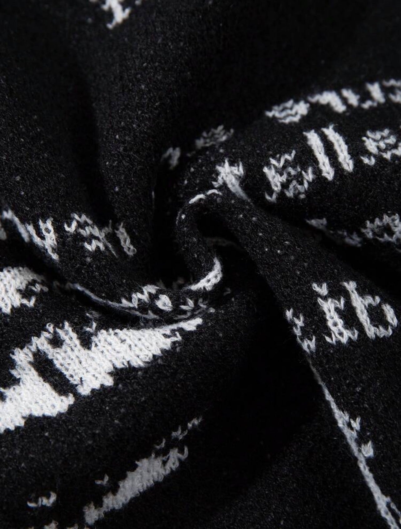 Unisex Retro Abstract Letter Print Jacquard Knit Crew Neck Sweater – Casual Pullover