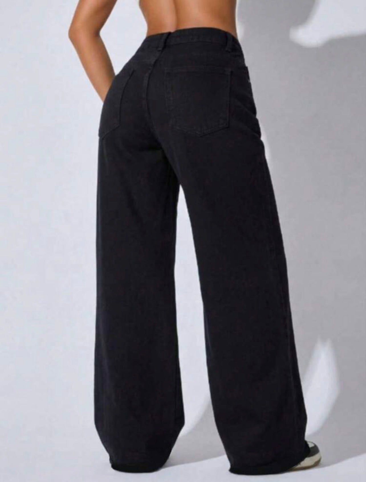 Women’s Low-Waist Wide-Leg Denim Jeans with Slant Pockets – Casual Everyday Wear