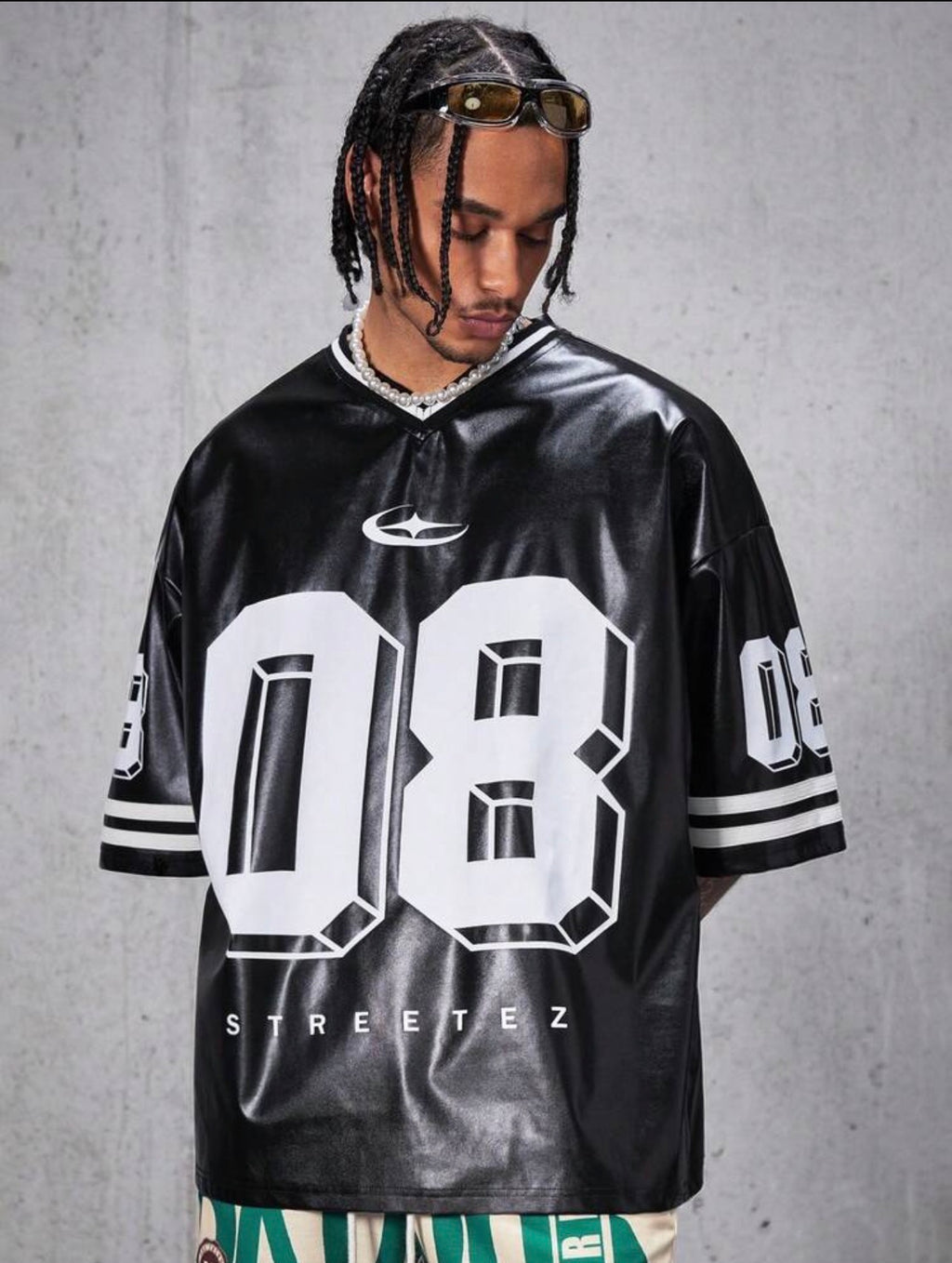 Men’s Loose Fit V-Neck Numeric Print Basketball Jersey Style Short Sleeve T-Shirt – Streetwear Top