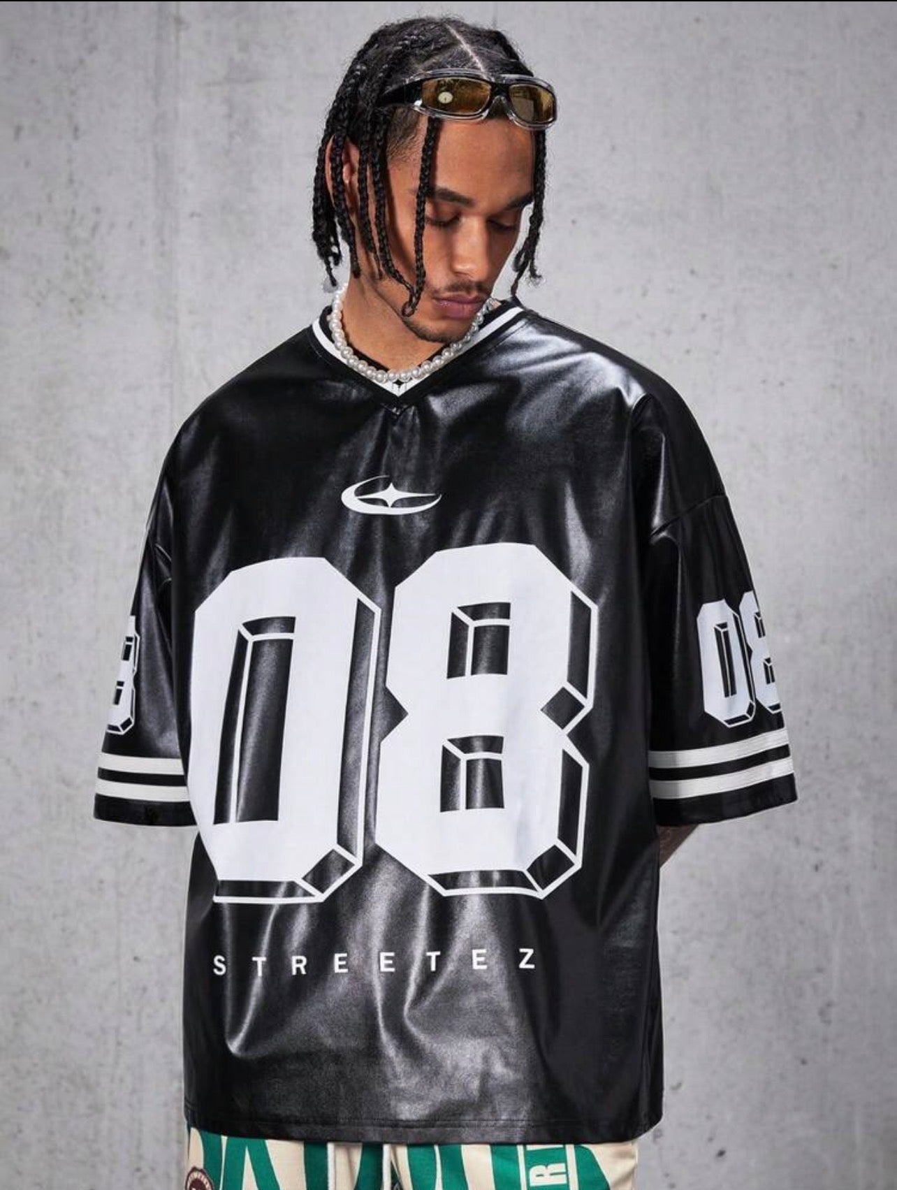 Men’s Loose Fit V-Neck Numeric Print Basketball Jersey Style Short Sleeve T-Shirt – Streetwear Top