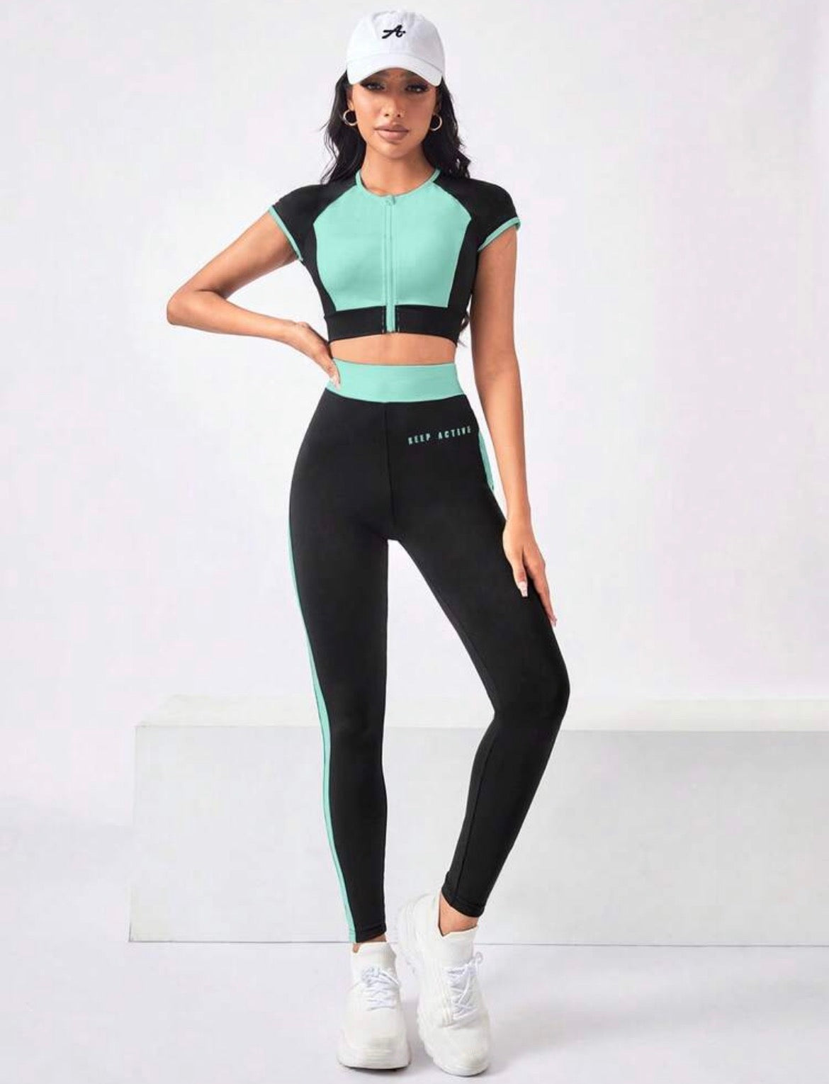Dewbera Women’s Active Chic 2-Piece Sportswear Set – Casual Comfort & Everyday Style