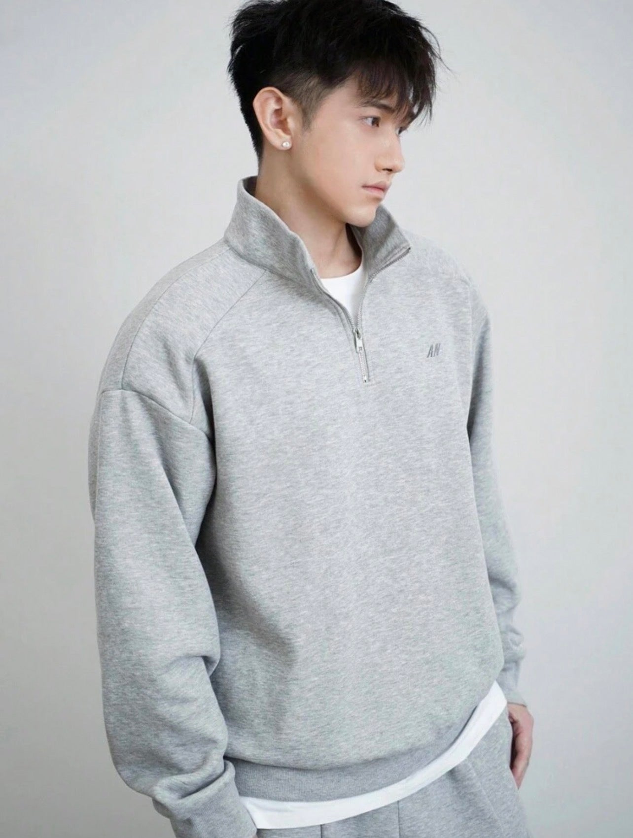 Men’s Solid Color Zip Pullover & Loose Sweatpants Two-Piece Tracksuit Set – Casual Autumn Outfit