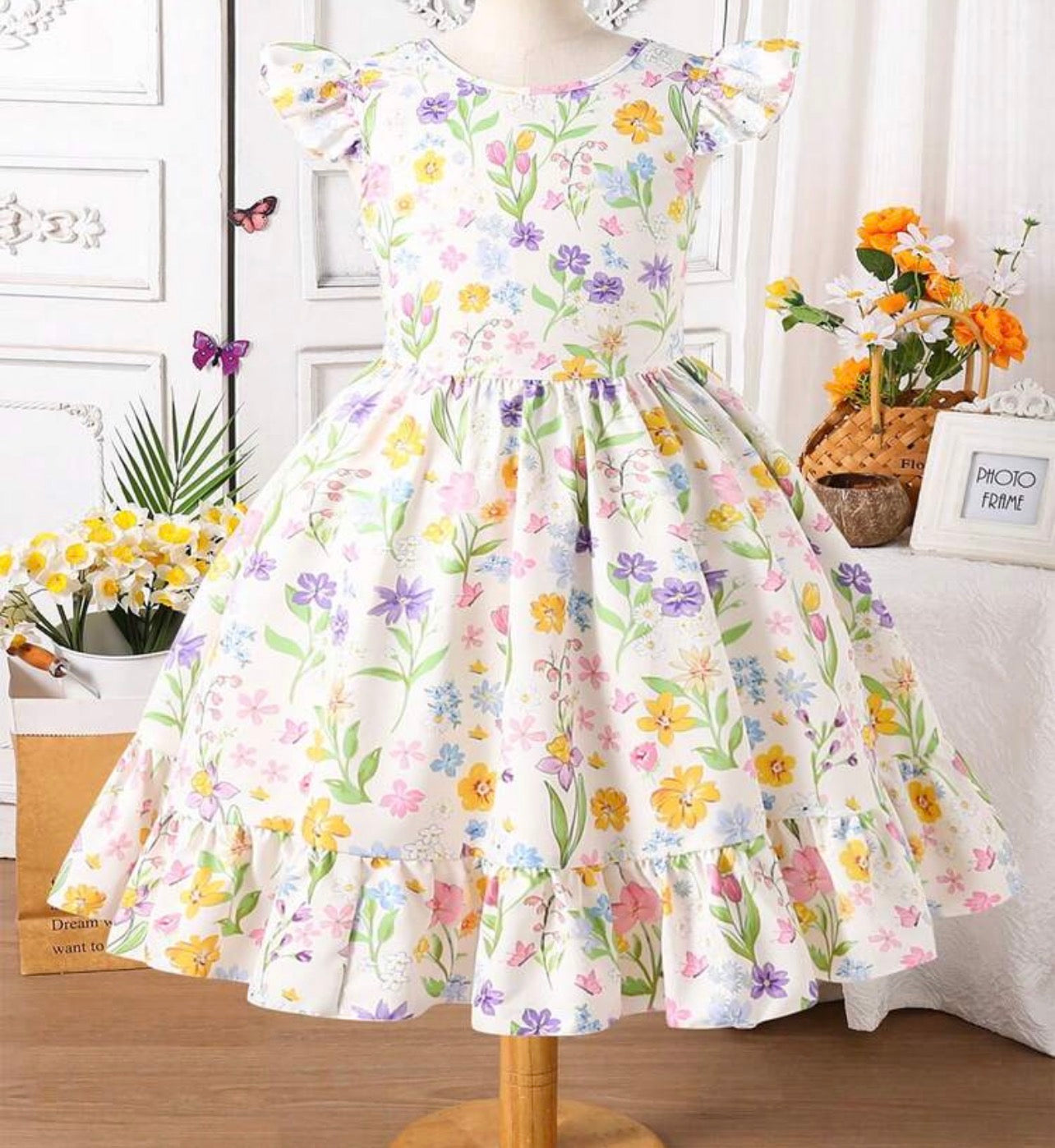 Girls Floral Print Flare Sleeve Hollow Back Ruffle Hem Party Dress