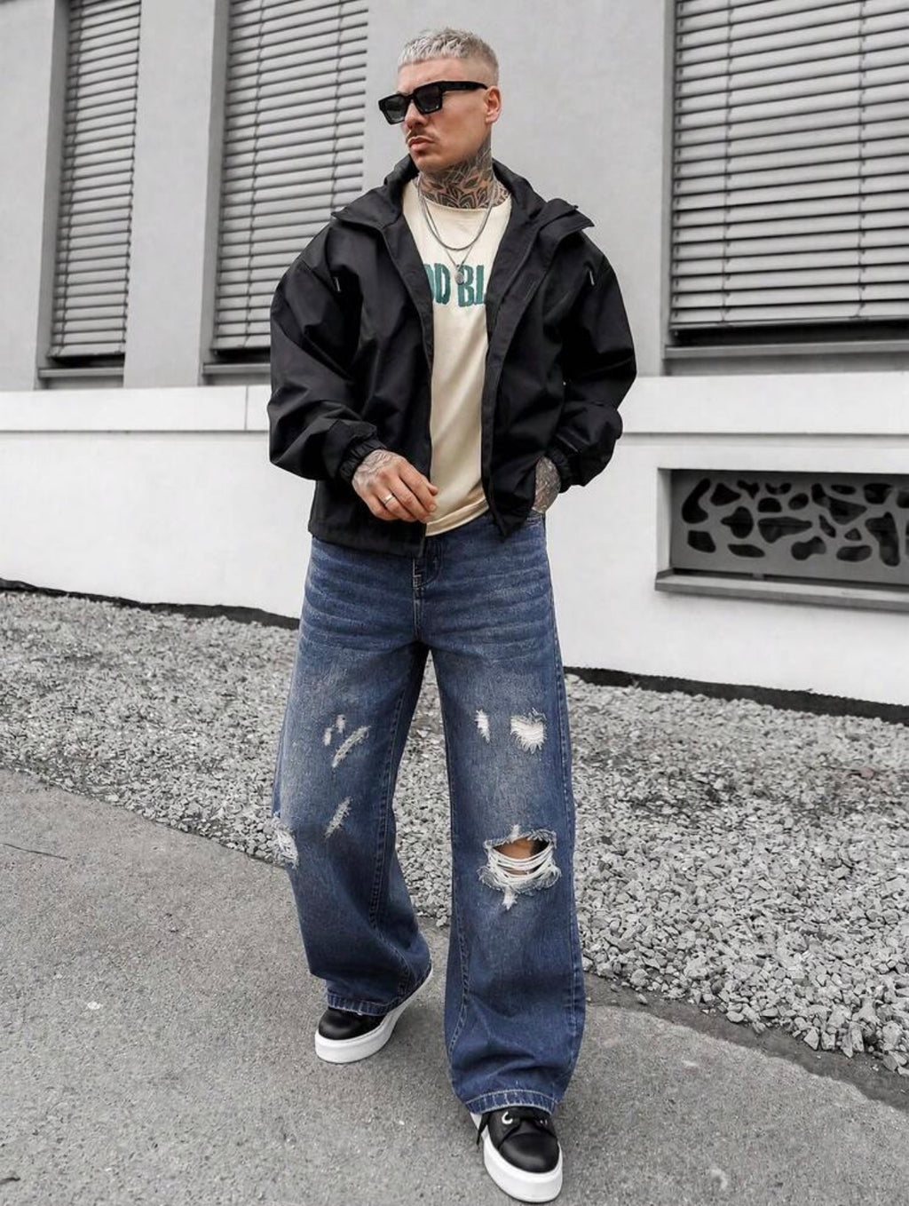 Men’s Distressed Wide Leg Jeans – Youthful Streetwear Denim Pants