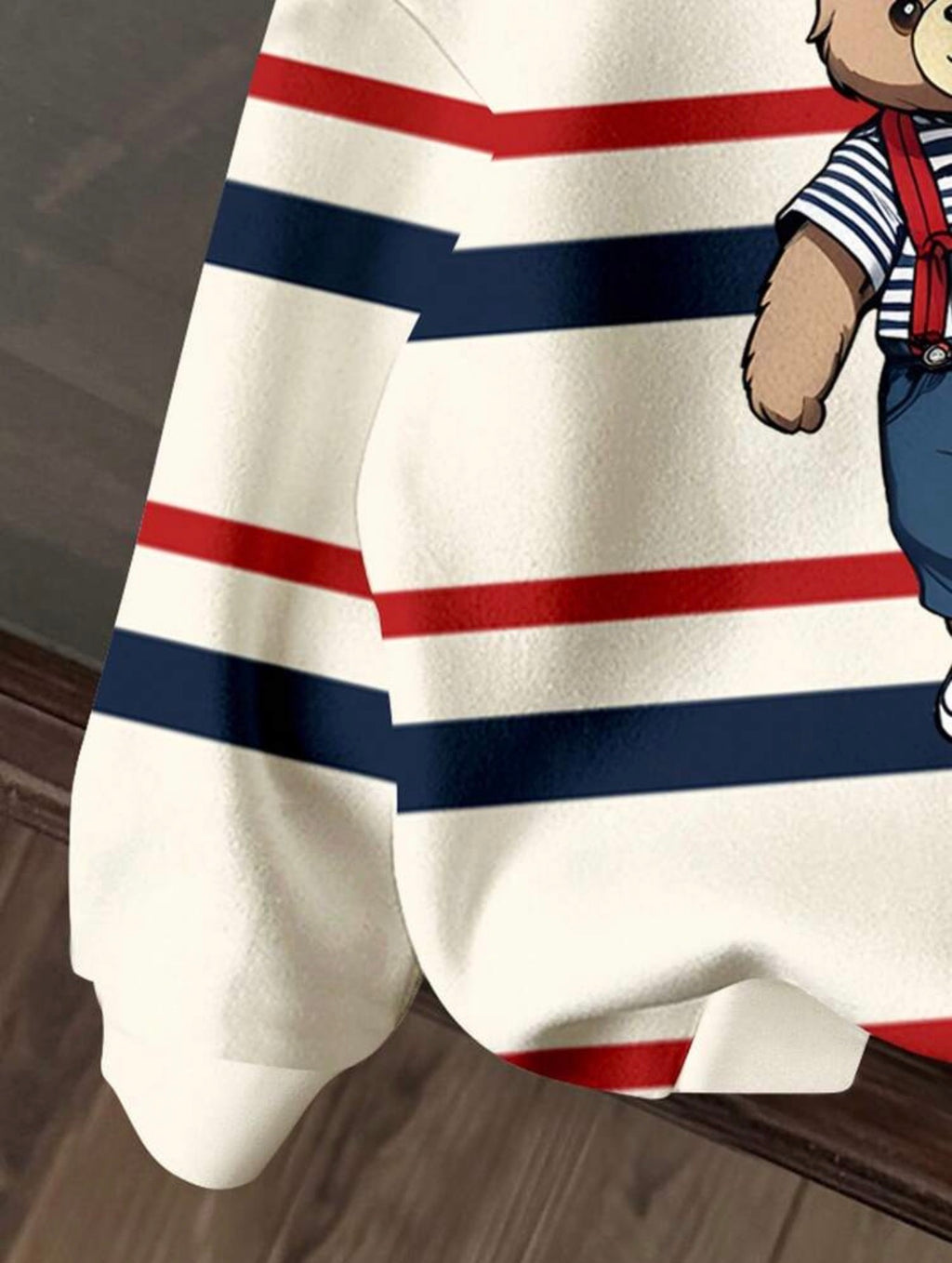 Women’s Collegiate Print Loose Fit Long Sleeve Sweatshirt – Casual Streetwear Style