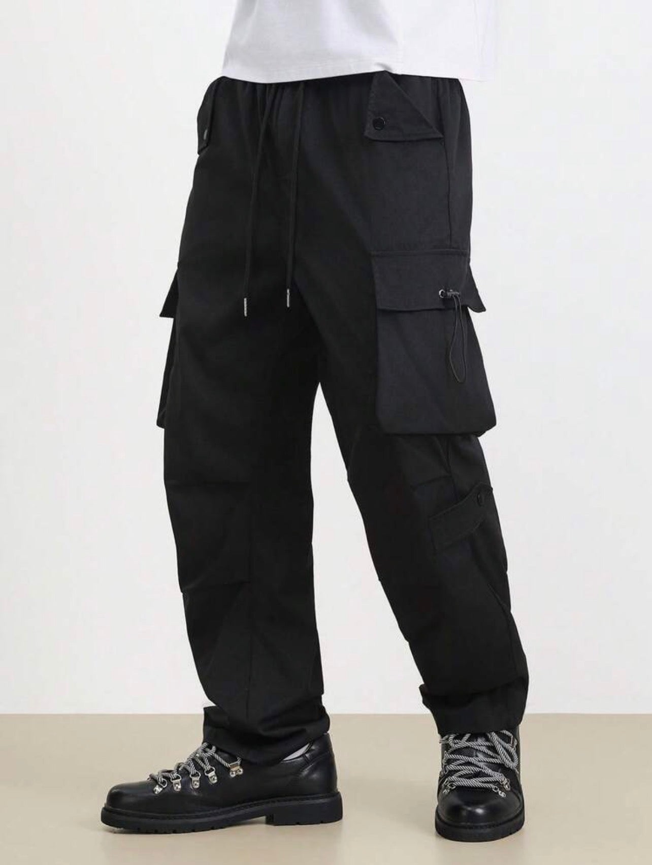 Men’s Oversized Baggy Cargo Pants with Flap Pockets & Drawstring Waist – Casual Streetwear Trousers