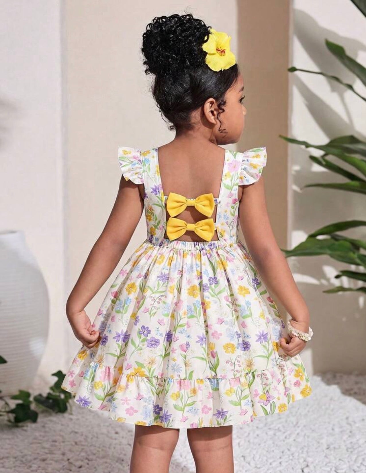 Girls Floral Print Flare Sleeve Hollow Back Ruffle Hem Party Dress