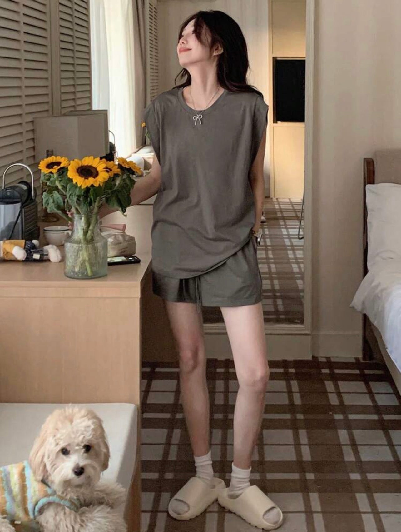 Women’s Solid Color Sleeveless Top & Shorts Minimalist Two-Piece Loungewear Set