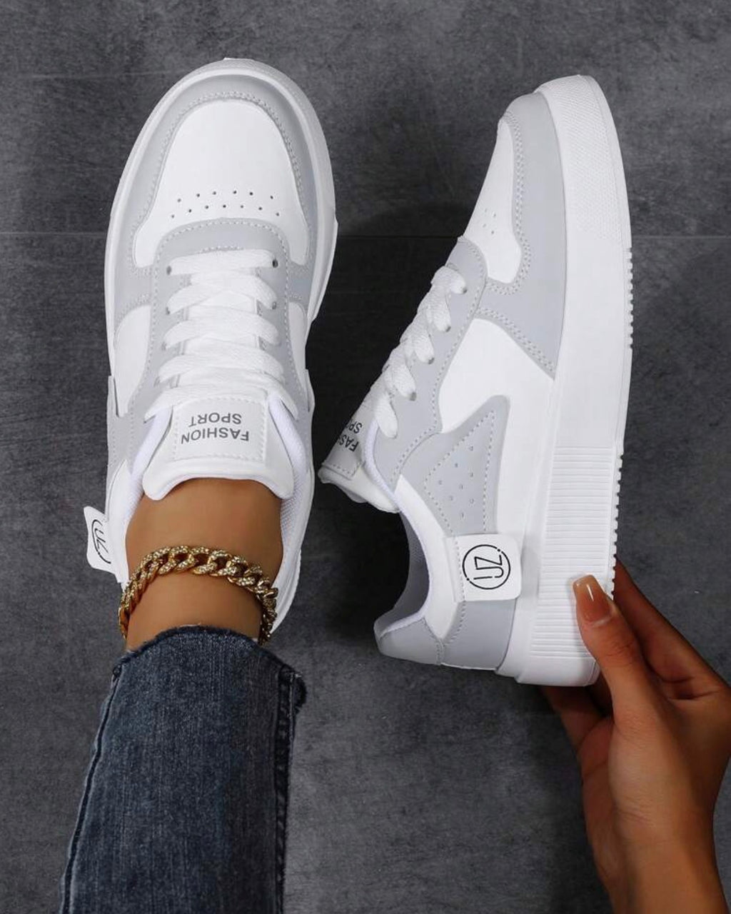 Women’s Lightweight White Casual Sneakers for Everyday Street Style