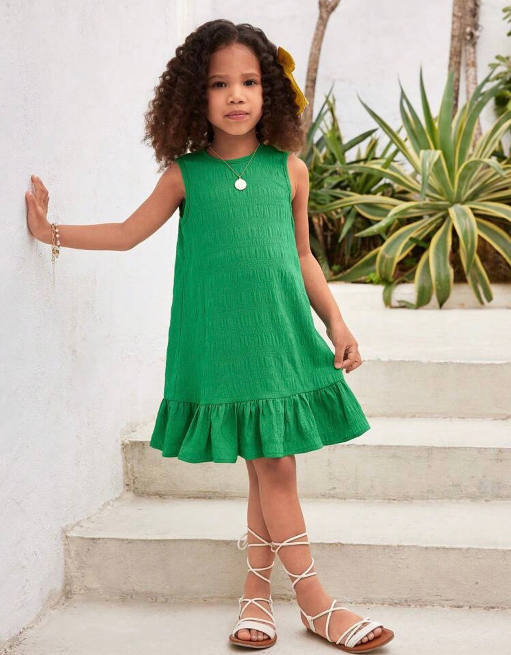 Girls Sleeveless Round Neck Casual Vacation Dress for Holiday Wear