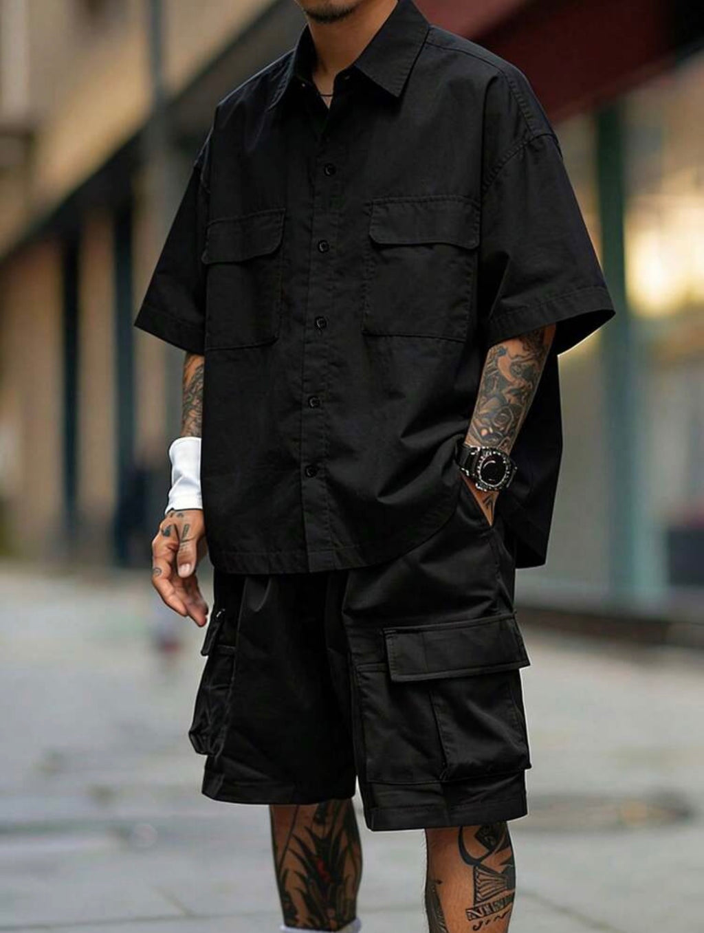 Men’s Short Sleeve Shirt & Shorts Two-Piece Set – Streetwear Outfit with Patch Detail