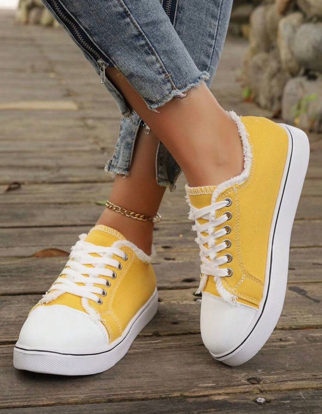 Women’s Round Toe Lace-Up Canvas Sneakers with Frayed Detail for Everyday Casual Wear