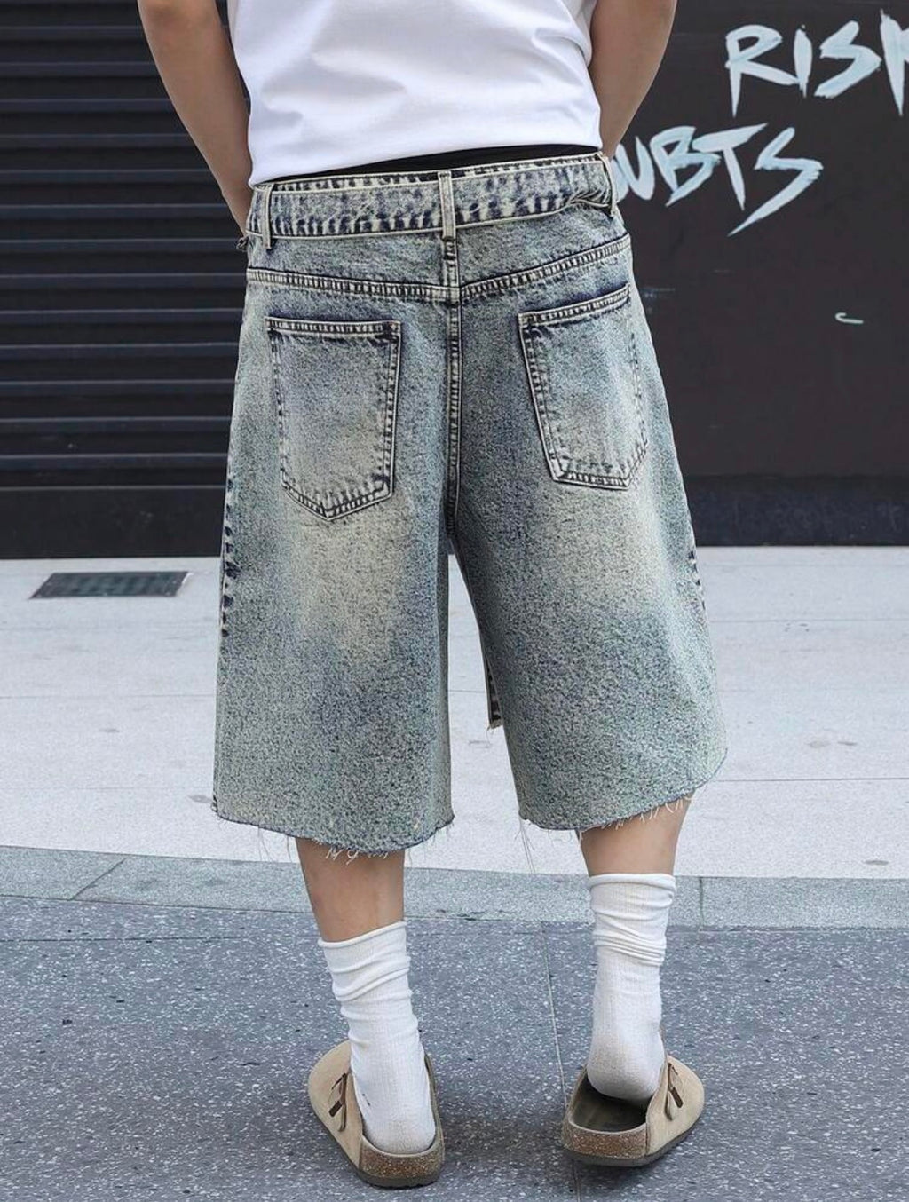 Men’s Distressed Waist Belt Wide Leg Denim Shorts – Casual Streetwear Bottoms