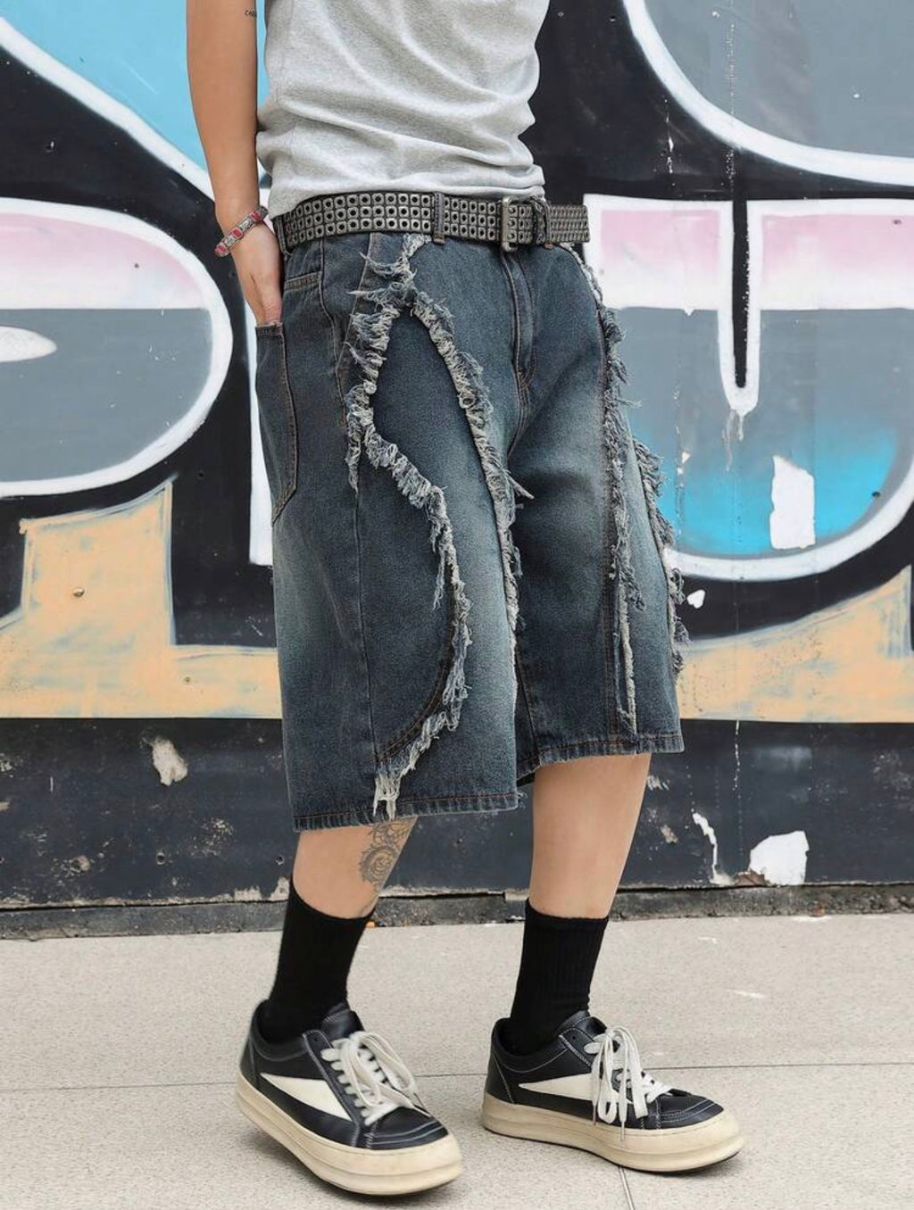 Men’s Distressed Wide Leg Jeans – Fashion Streetwear Denim Shorts