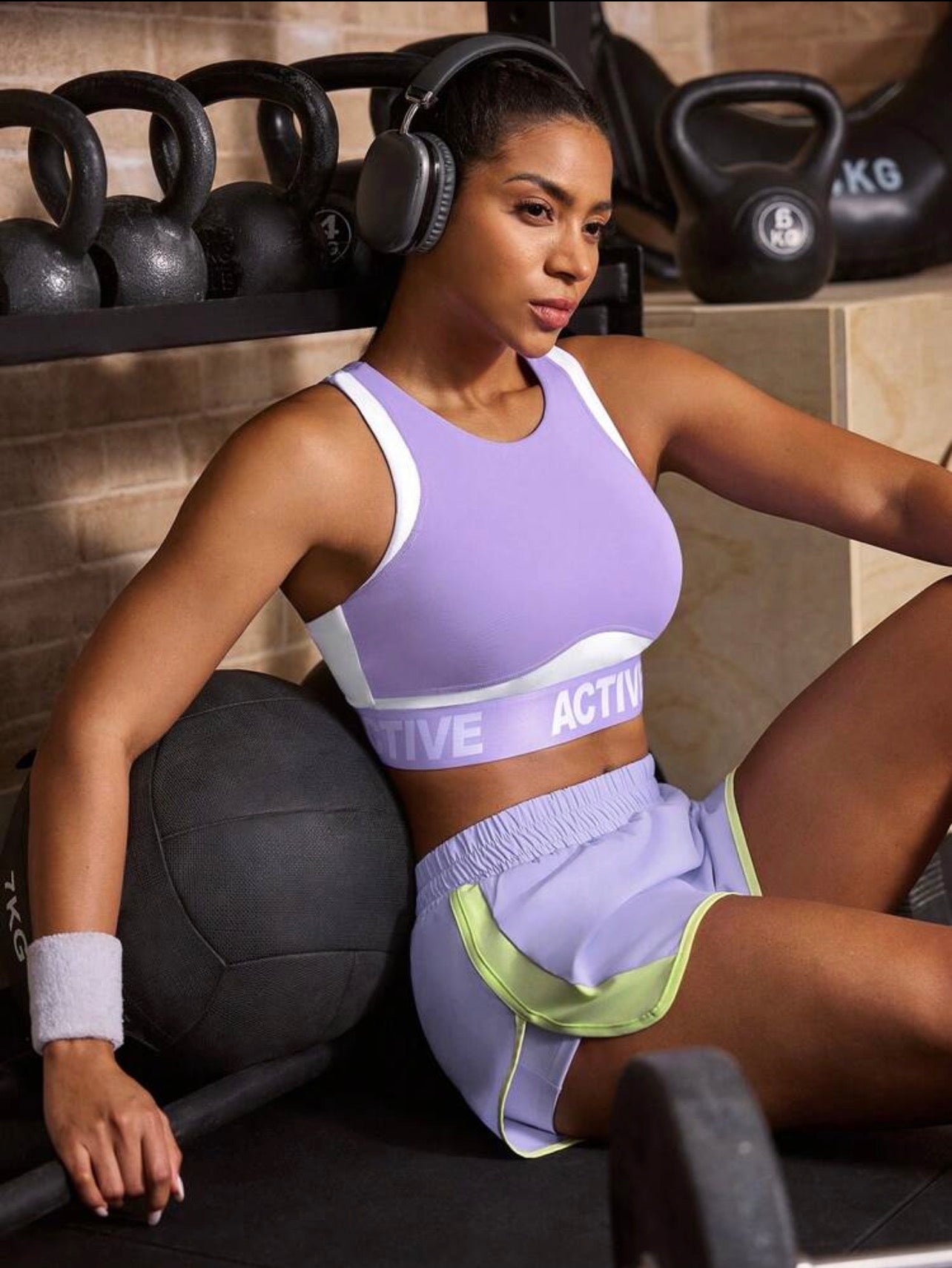 Women’s Letter Print Breathable Sports Bra & Activewear Set for Fitness and Training