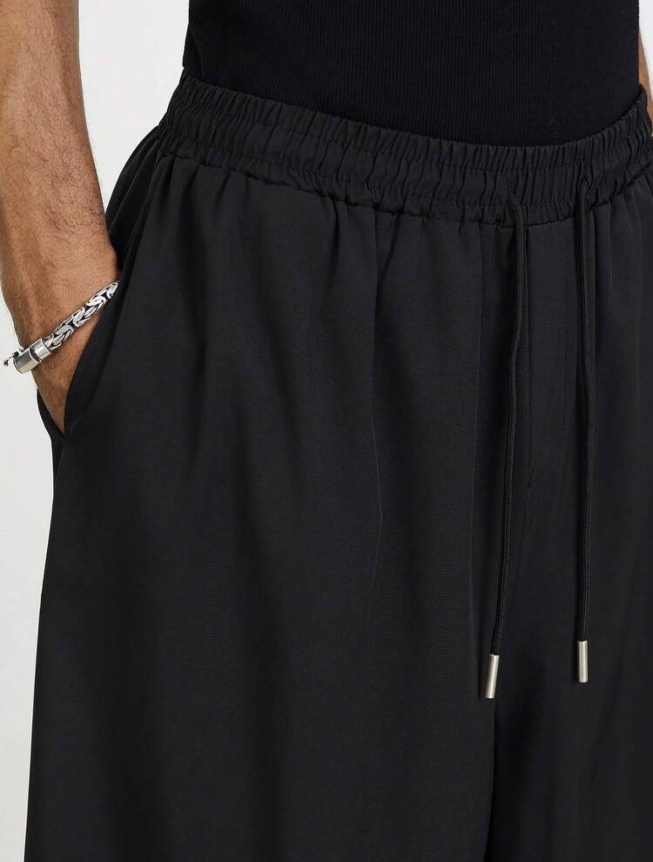Men’s Oversized Baggy Cargo Pants with Flap Pockets & Drawstring Waist – Casual Streetwear Trousers