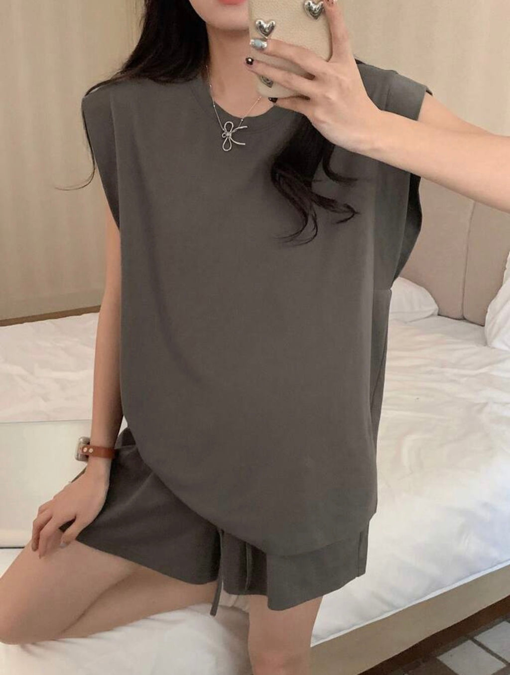 Women’s Solid Color Sleeveless Top & Shorts Minimalist Two-Piece Loungewear Set