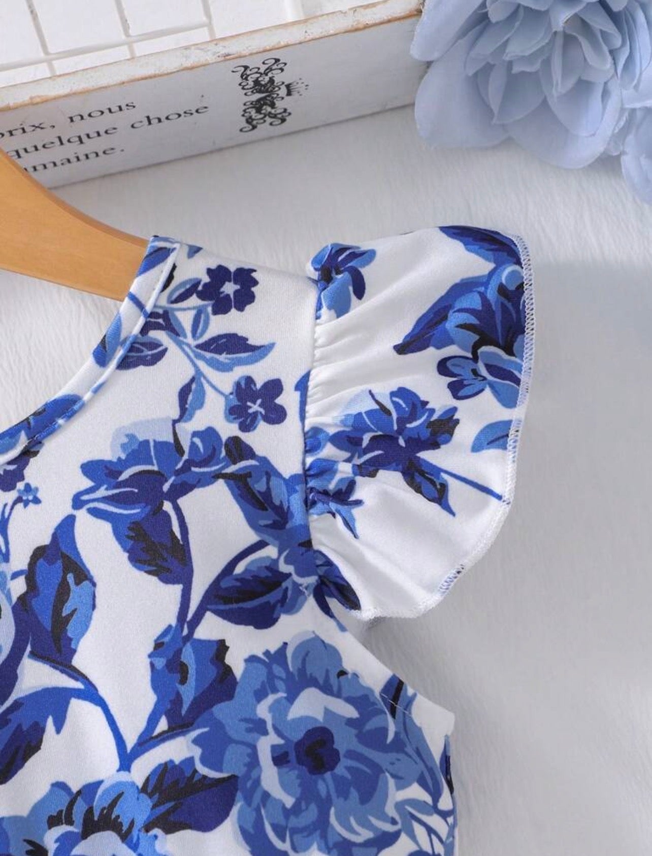 Toddler Girls Floral Waist Tie Back Bow A-Line Midi Dress for Summer Vacation.