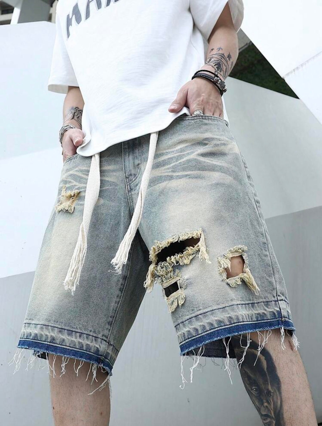 Men’s Ripped Frayed Raw Hem Oversized Denim Shorts – Baggy Distressed Streetwear Jorts